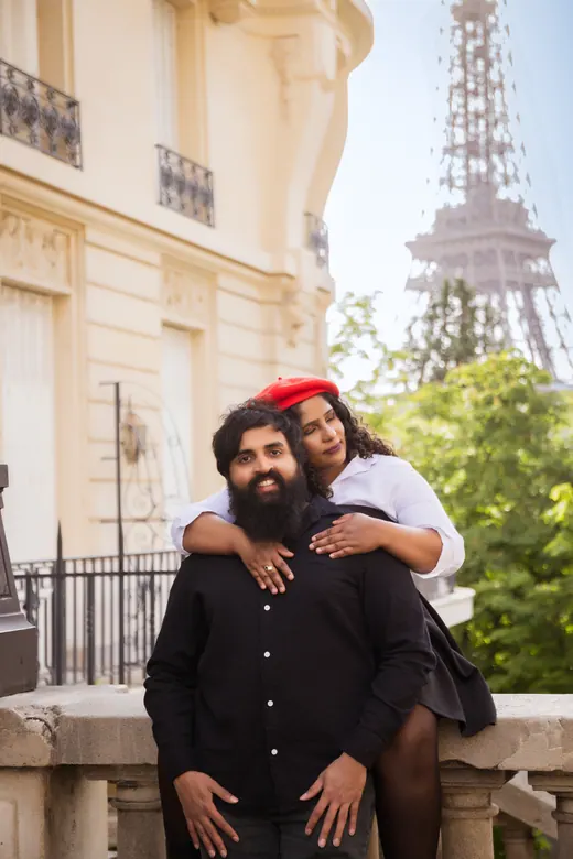 Photograph from the Couple — black & red beret session in Paris by Anna
