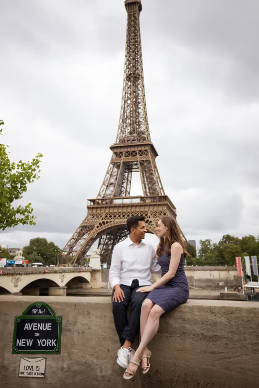 Photograph from the Couple — Bir-Hakeim, day session in Paris by Anna
