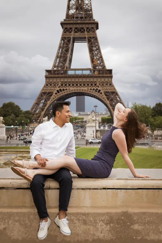 Photograph from the Couple — Bir-Hakeim, day session in Paris by Anna
