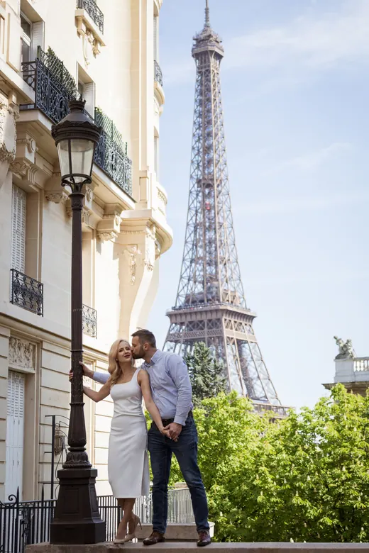 Photograph from the Couple — Trocadéro, day session in Paris by Anna
