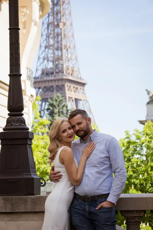 Photograph from the Couple — Trocadéro, day session in Paris by Anna