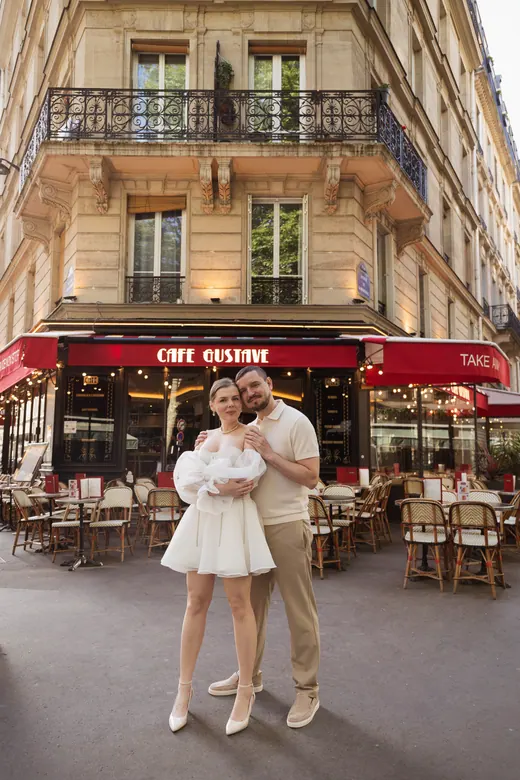 Photograph from the Couple — white dress, street session in Paris by Anna