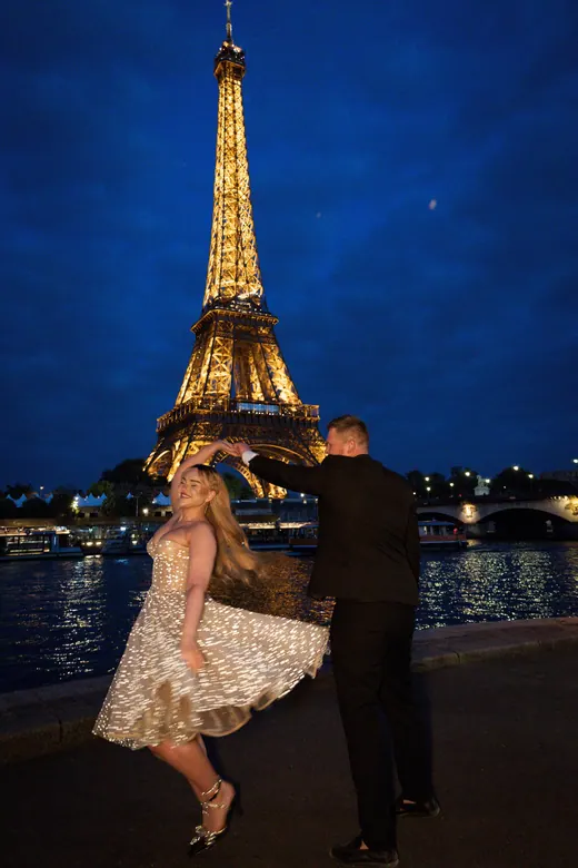 Photograph from the Couple — Eiffel at night session in Paris by Anna