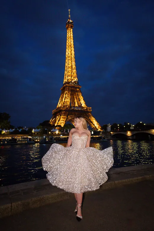 Photograph from the Couple — Eiffel at night session in Paris by Anna