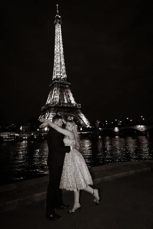 Photograph from the Couple — Eiffel at night session in Paris by Anna