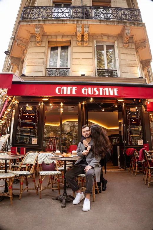 Photograph from the Couple — coats and Café Gustave session in Paris by Anna