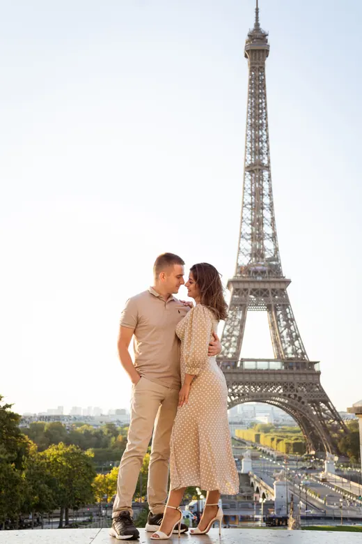Photograph from the Couple — beige dress, day session in Paris by Anna