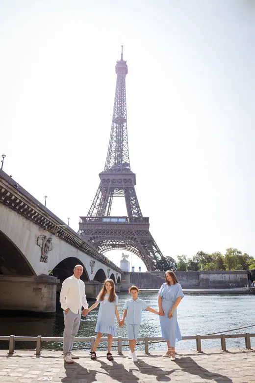 Photograph from the Family — pale blue, day session in Paris by Anna