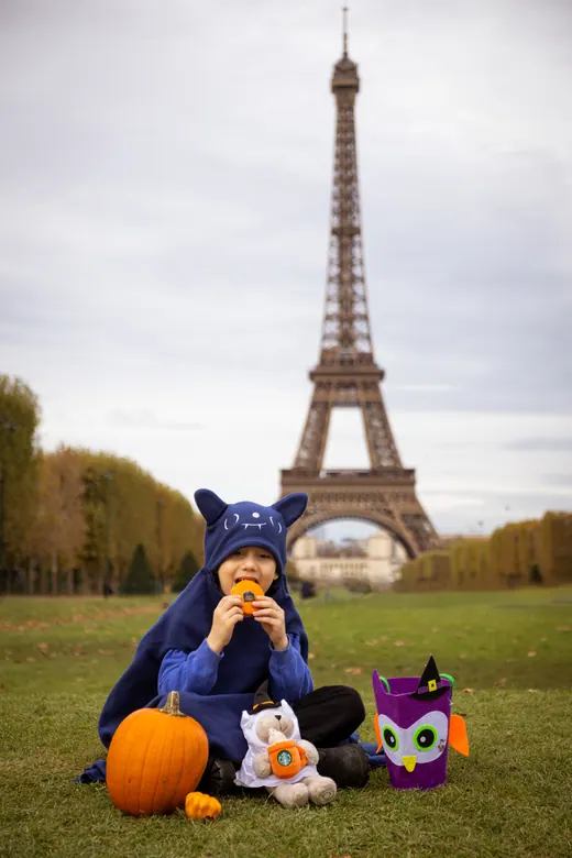 Photograph from the Family — autumn & pumpkins session in Paris by Anna