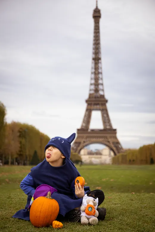 Photograph from the Family — autumn & pumpkins session in Paris by Anna