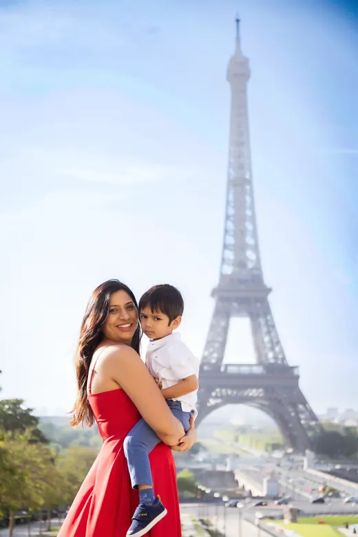 Photograph from the Family — red dress, Eiffel session in Paris by Anna
