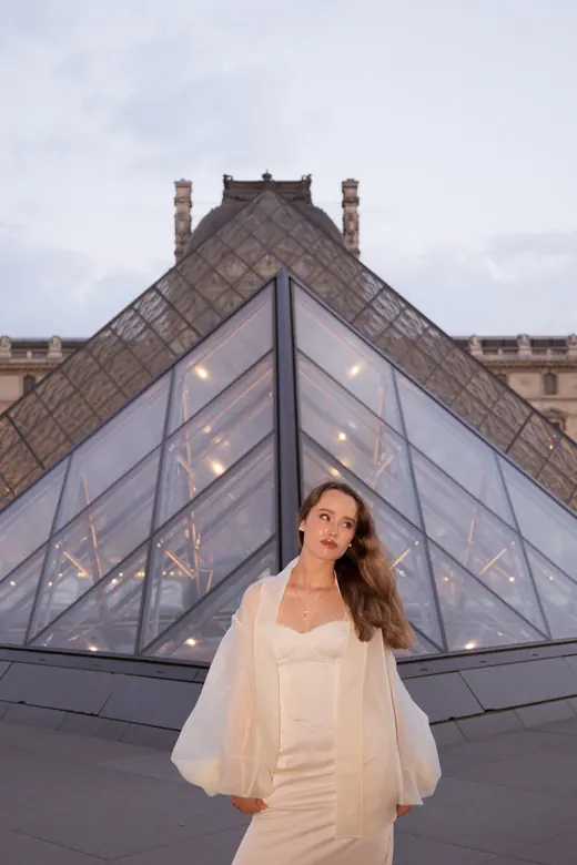 Photograph from the Family — Louvre pyramid session in Paris by Anna