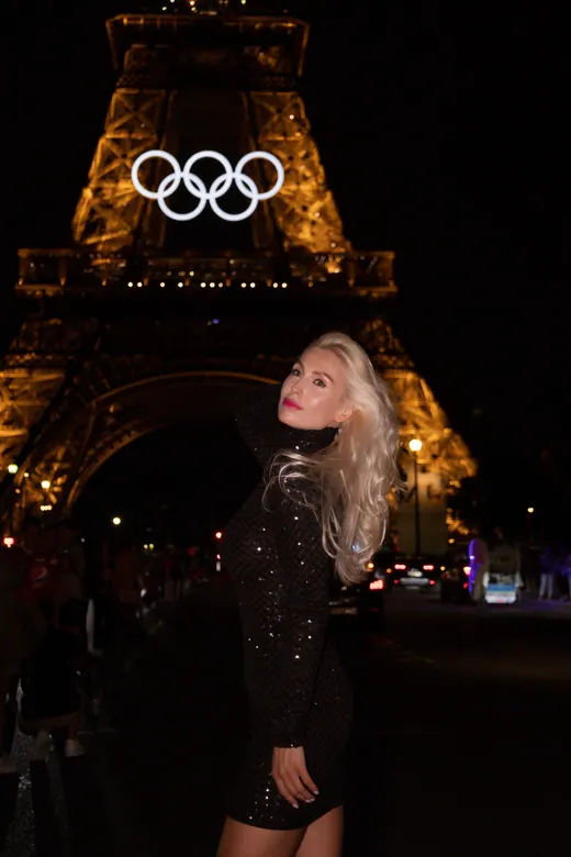 Photograph from the Family — Olympic rings, night session in Paris by Anna