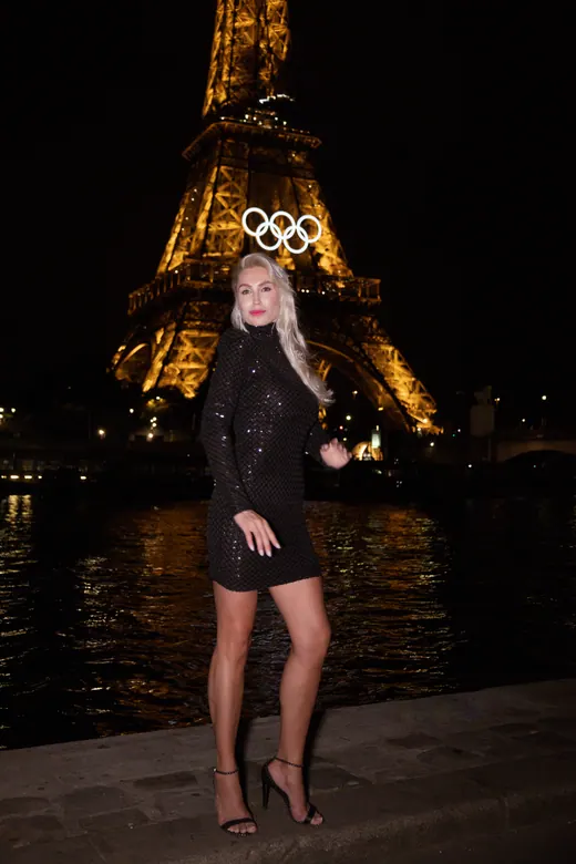 Photograph from the Family — Olympic rings, night session in Paris by Anna