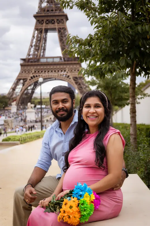 Photograph from the Family — picnic, bridge session in Paris by Anna
