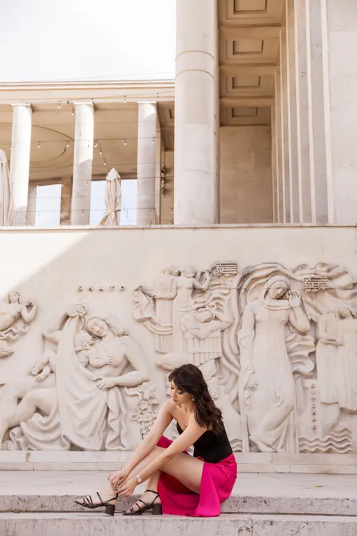 Photograph from the Red skirt — park & colonnade session in Paris by Anna