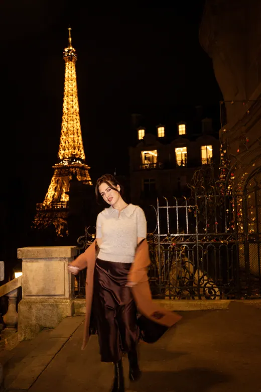 Photograph from the Brown skirt — dusk to dark session in Paris by Anna
