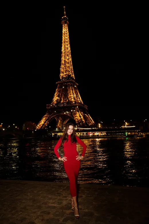 Photograph from the Brown skirt — dusk to dark session in Paris by Anna