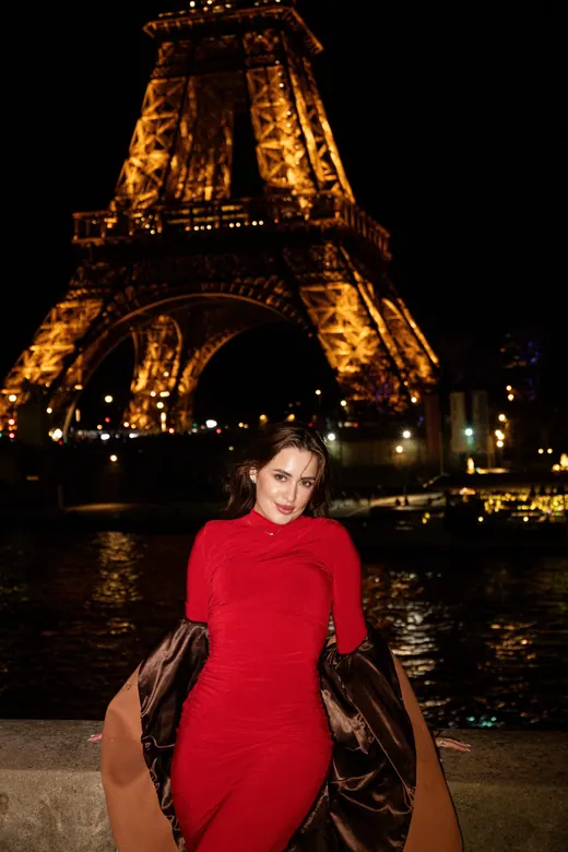 Photograph from the Brown skirt — dusk to dark session in Paris by Anna