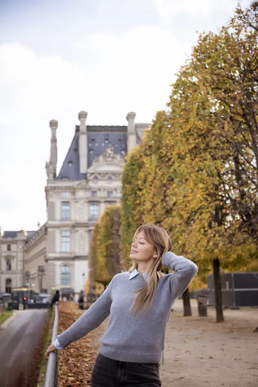 Photograph from the Grey suit — Tuileries session in Paris by Anna