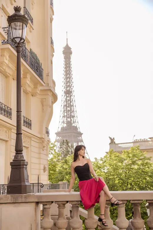 Solo portrait session in Paris by Anna