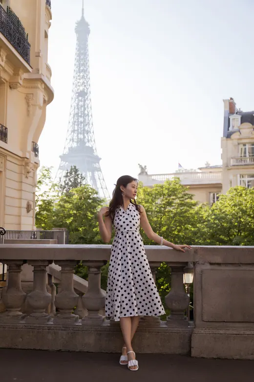Photograph from the Polka dots — day session in Paris by Anna