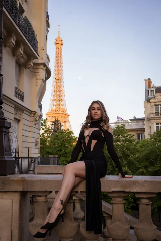 Photograph from the Black dress — golden hour session in Paris by Anna