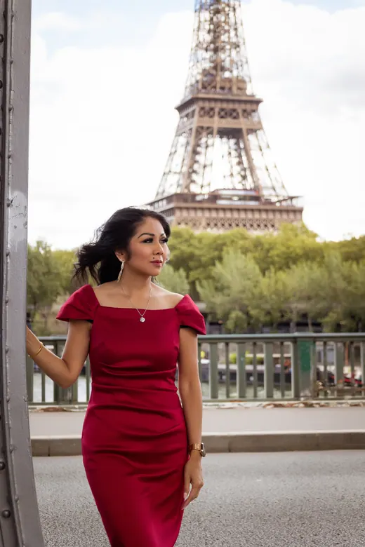 Photograph from the Red dress — Seine, day session in Paris by Anna