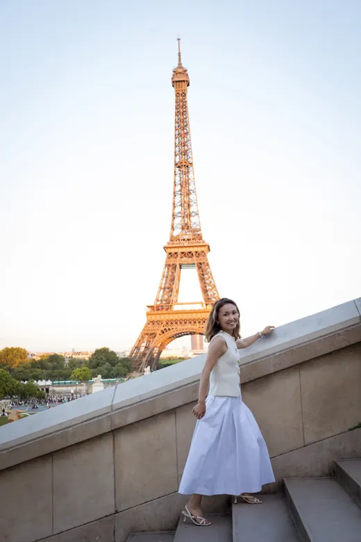 Photograph from the White dress — Trocadéro session in Paris by Anna