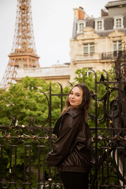 Photograph from the Leather jacket — day session in Paris by Anna