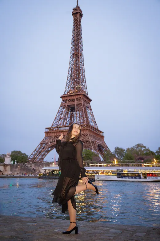 Photograph from the Leather jacket — day session in Paris by Anna