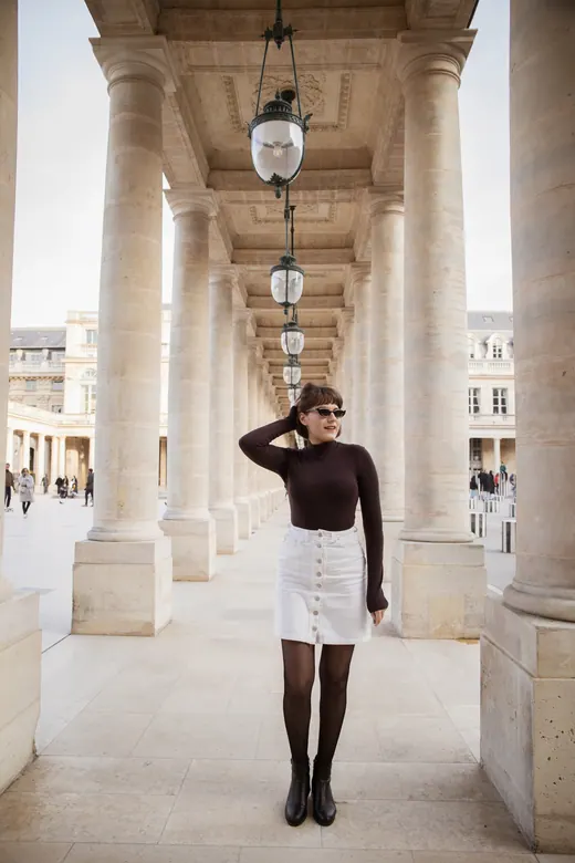 Photograph from the White skirt — Palais-Royal session in Paris by Anna