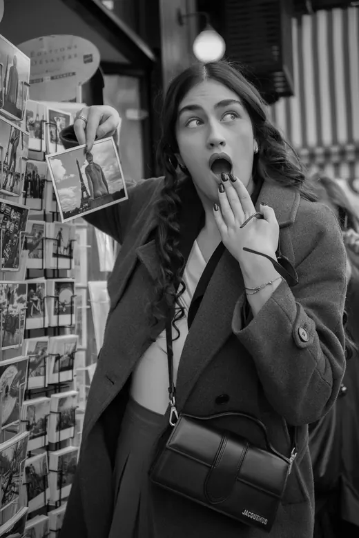 Photograph from the Long coat — Palais-Royal session in Paris by Anna