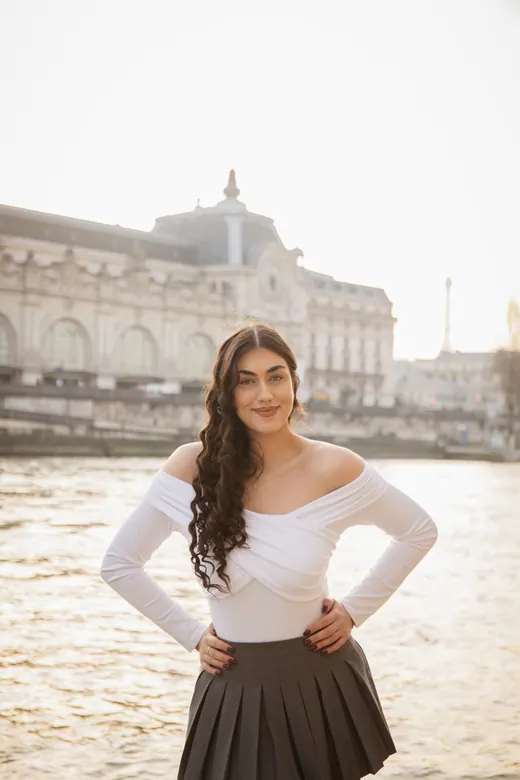 Photograph from the Long coat — Palais-Royal session in Paris by Anna