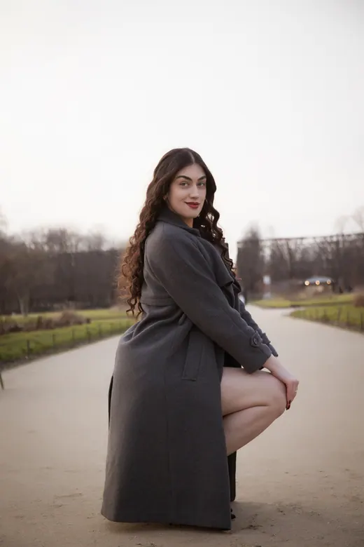 Photograph from the Long coat — Palais-Royal session in Paris by Anna