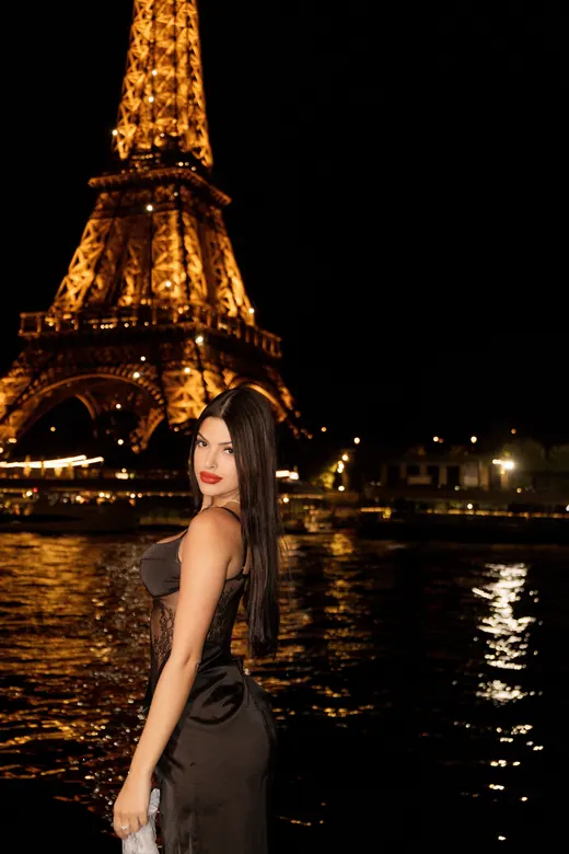 Photograph from the Black dress — Eiffel at night session in Paris by Anna