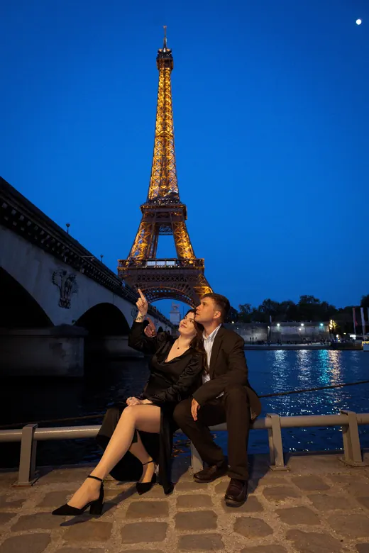 Photograph from the Proposal — Trocadéro session in Paris by Anna