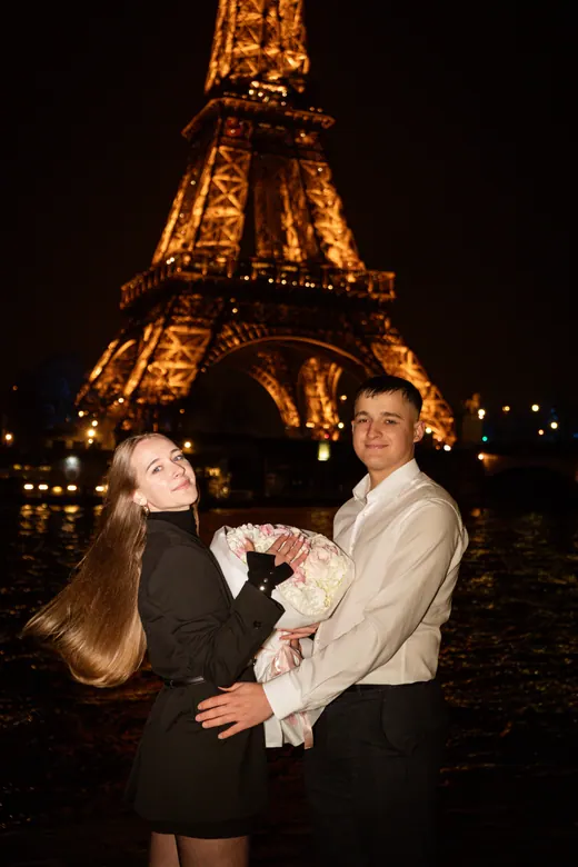 Photograph from the Proposal — white bouquet at night session in Paris by Anna