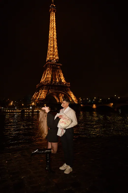 Photograph from the Proposal — white bouquet at night session in Paris by Anna