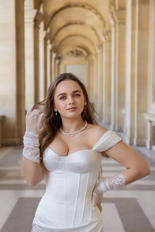 Photograph from the Wedding — Trocadéro & street session in Paris by Anna