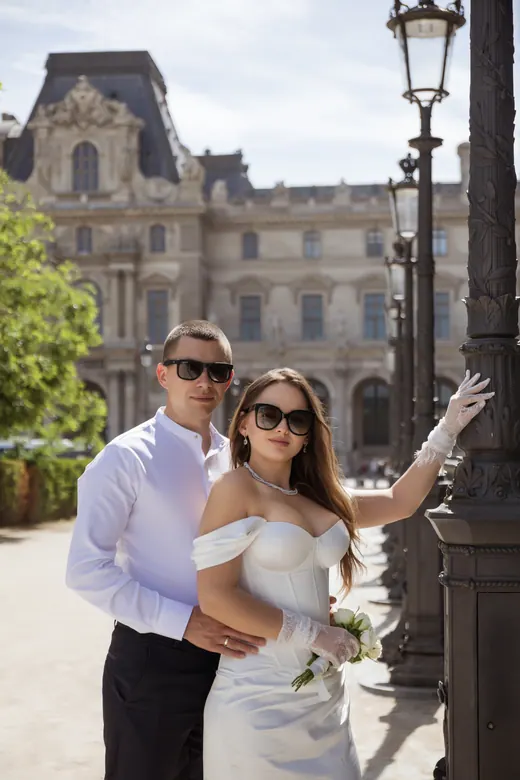 Photograph from the Wedding — Trocadéro & street session in Paris by Anna