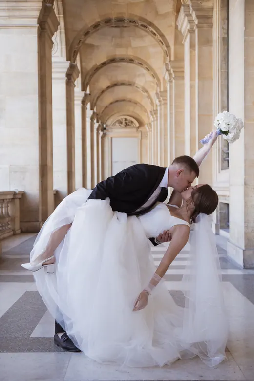 Wedding photography in Paris by Anna