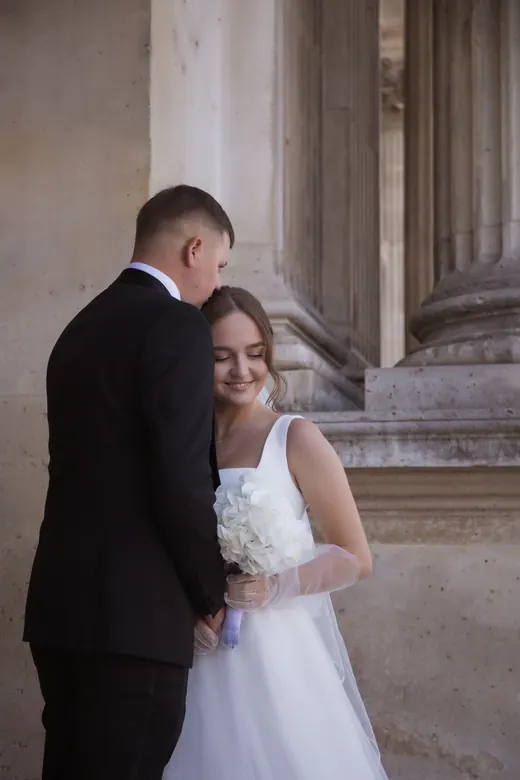 Photograph from the Wedding — hydrangeas at the Louvre session in Paris by Anna