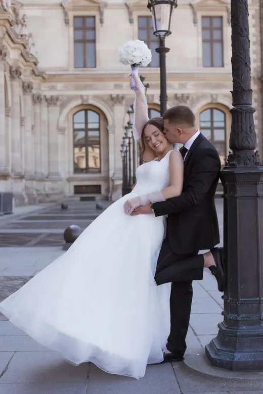 Photograph from the Wedding — hydrangeas at the Louvre session in Paris by Anna